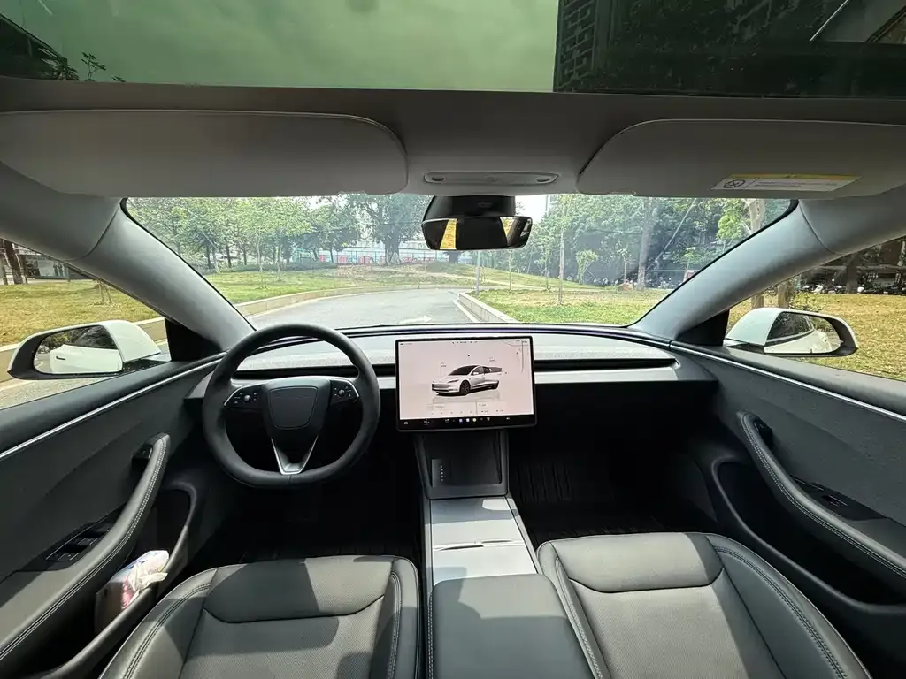 Tesla Model 3 2024 из CN, фото 7