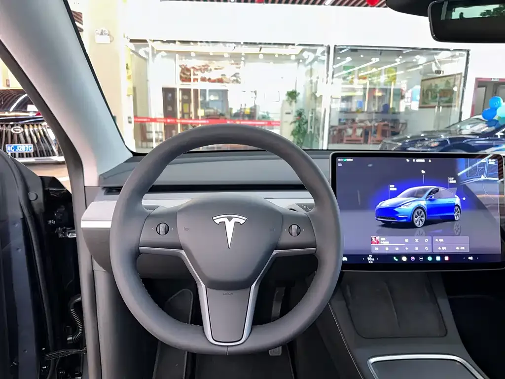 Tesla Model Y 2024 из CN, фото 8
