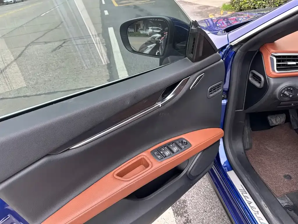 Maserati Ghibli 2021 из CN, фото 9