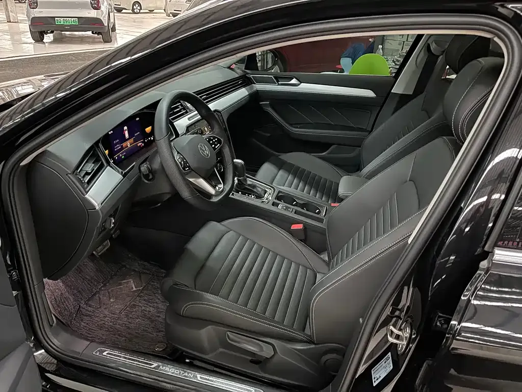 Volkswagen Magotan 2024 из CN, фото 4