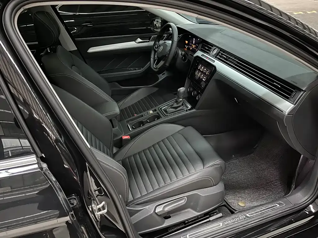 Volkswagen Magotan 2024 из CN, фото 9