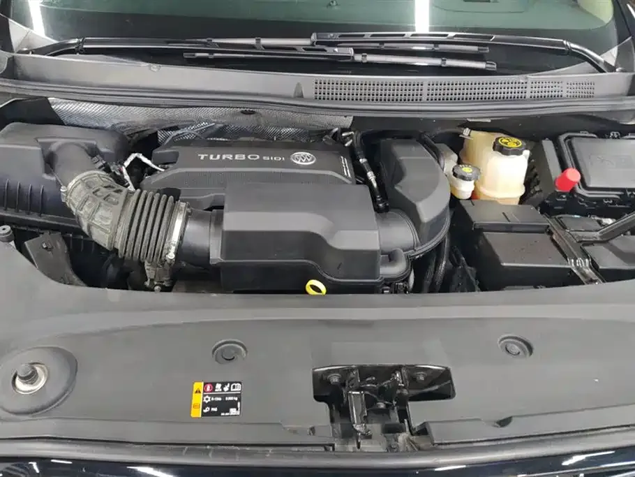 Buick GL8 2024 из CN, фото 10