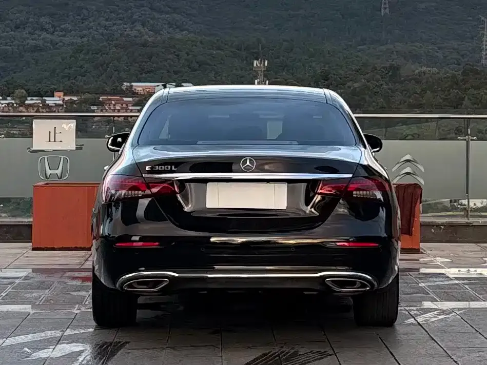 Mercedes-Benz E-Class 2021 из CN, фото 8
