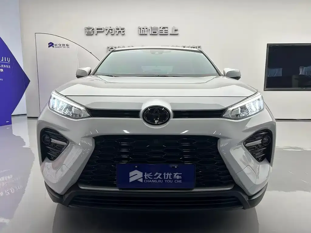 Toyota Wildlander 2023 из CN, фото 2