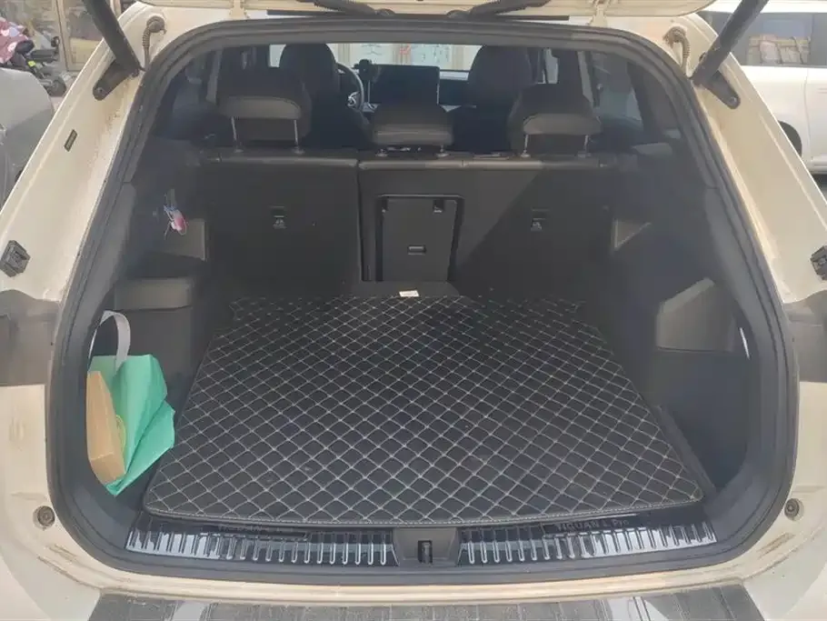 Volkswagen Tiguan L 2024 из CN, фото 4