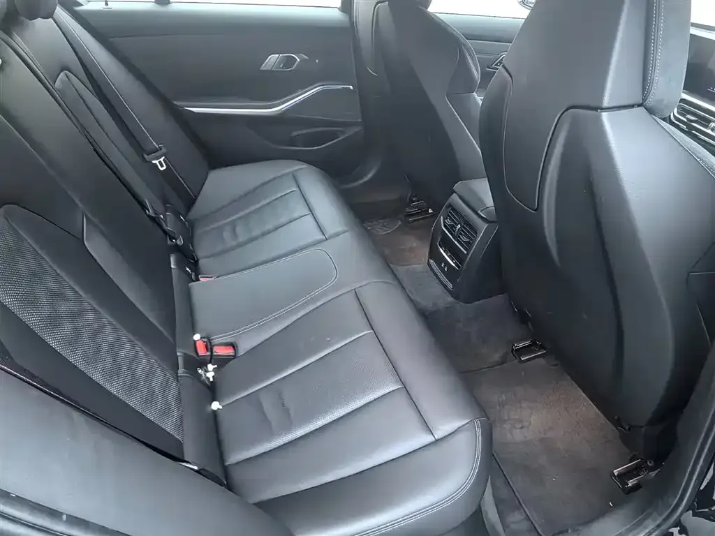 BMW M3 2023 из CN, фото 10