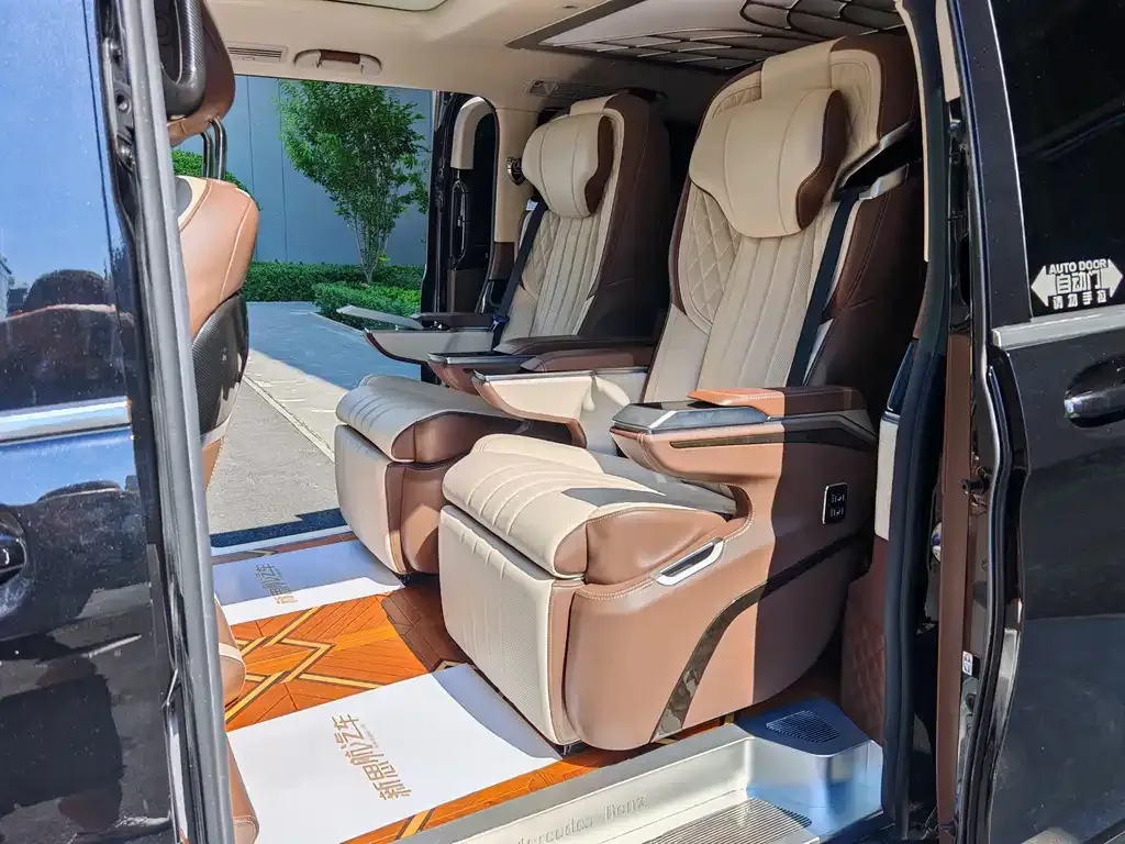 Mercedes-Benz V-Class 2021 из CN, фото 9