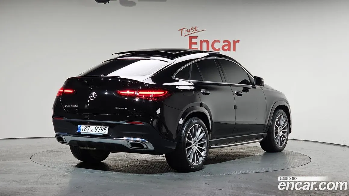 Mercedes-Benz GLE-Class — фото 2