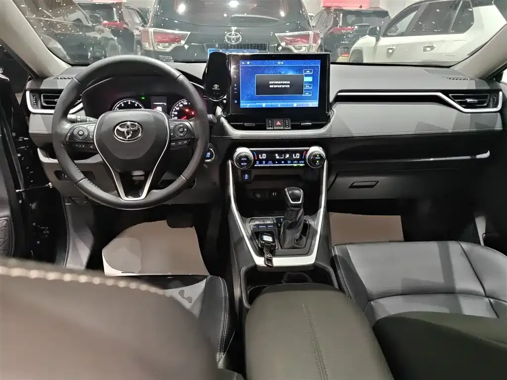 Toyota Wildlander 2022 из CN, фото 10