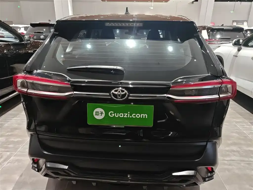 Toyota Wildlander 2022 из CN, фото 6