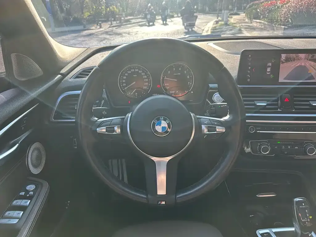 BMW 1 Series 2021 из CN, фото 10