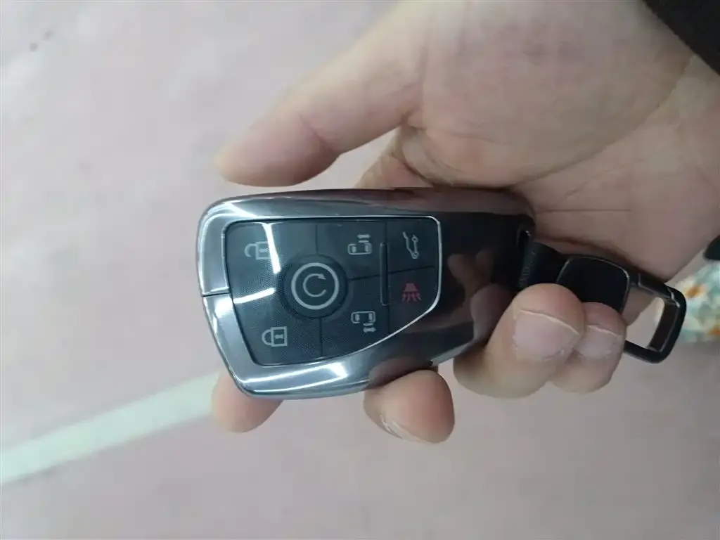 Buick GL8 Hybrid 2025 из CN, фото 9