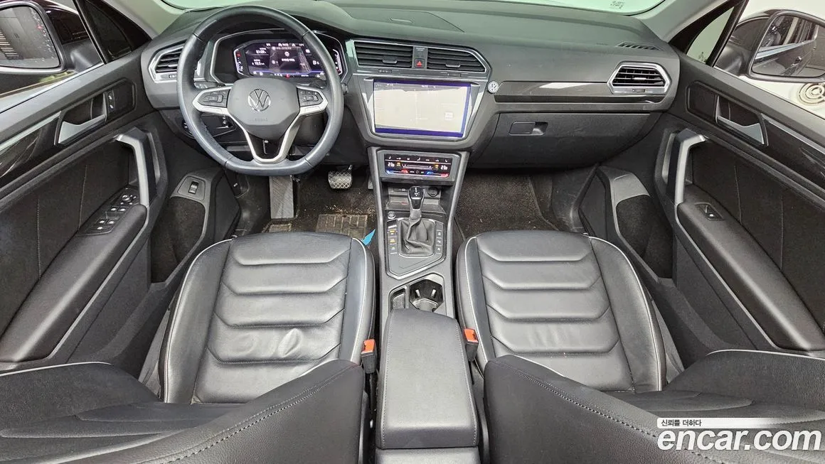 Volkswagen Tiguan — фото 7