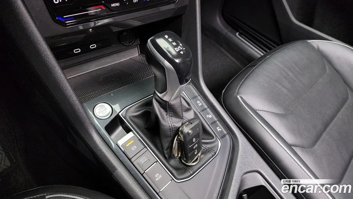 Volkswagen Tiguan — фото 9