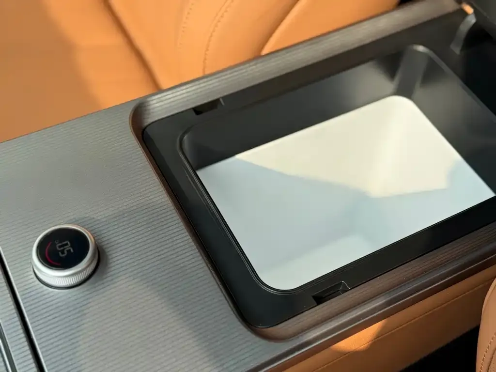 [object Object] 汉L 2025 из CN, фото 9