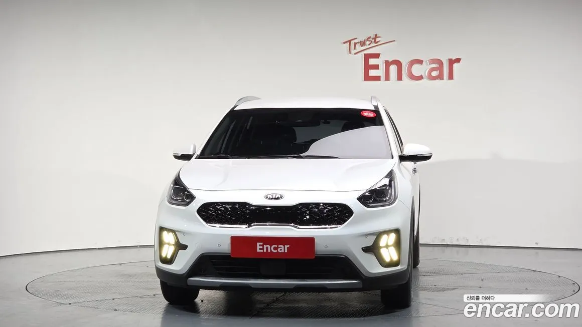 Kia Niro — фото 3