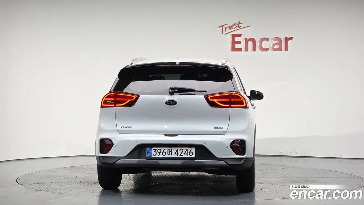 Kia Niro — фото 4