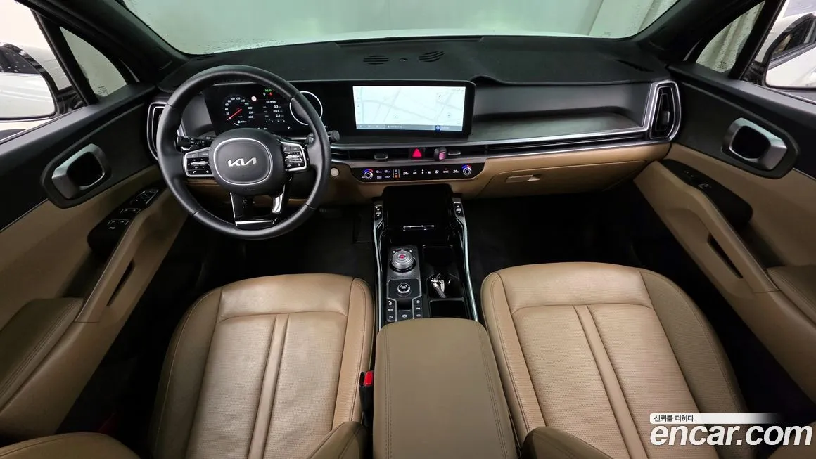 Kia Sorento — фото 7