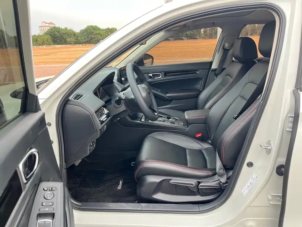 Honda Civic 2024 из CN, фото 9