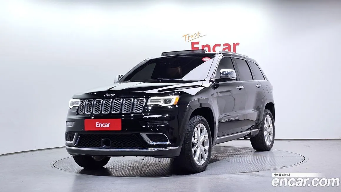Jeep Cherokee — фото 1