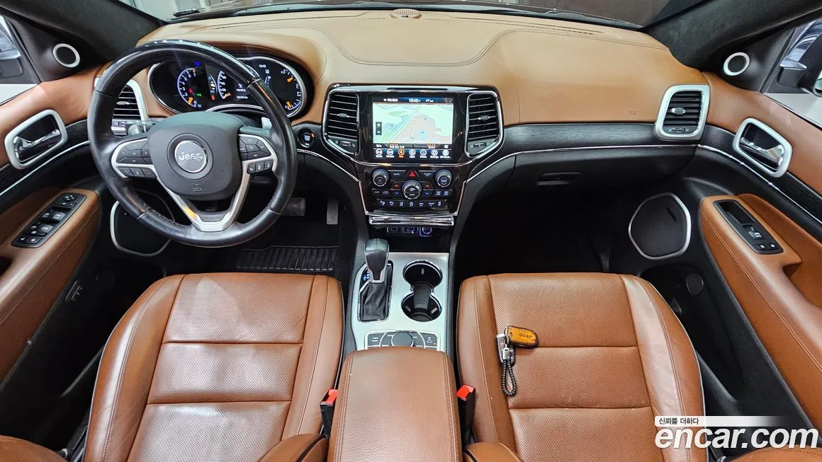 Jeep Cherokee — фото 7