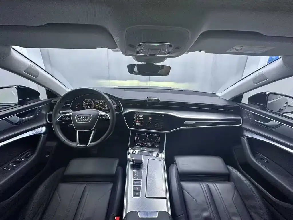Audi A7 2021 из CN, фото 9