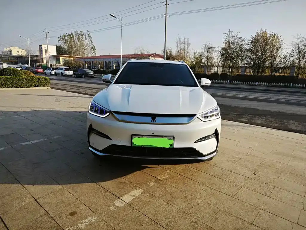 BYD PLUS New Energy — фото 2
