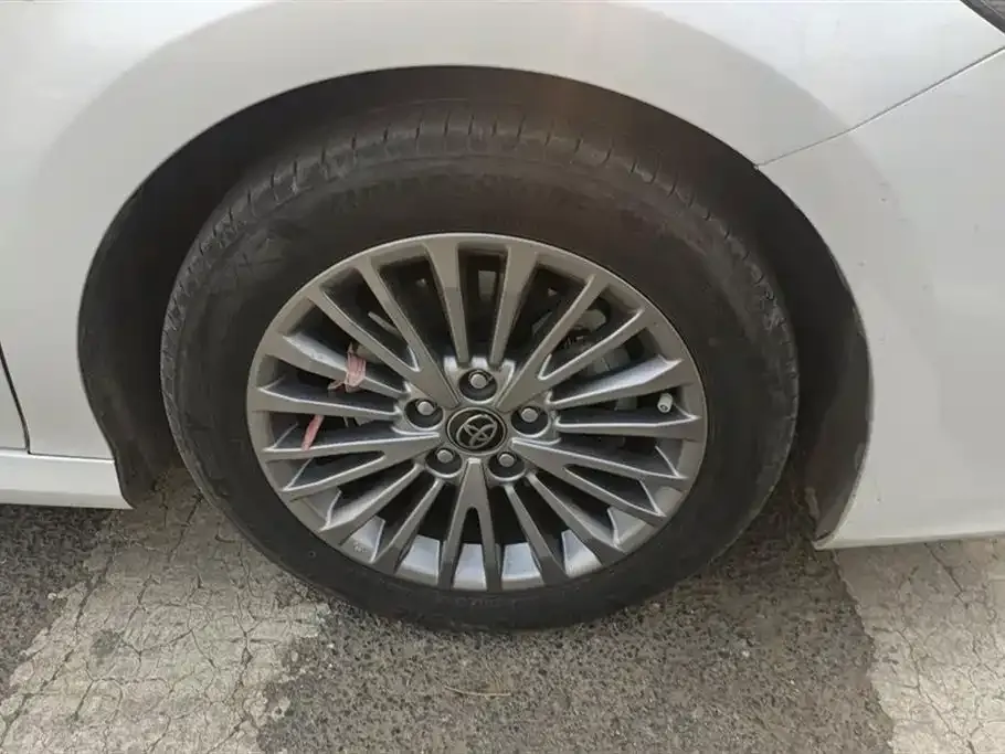 Toyota Camry 2024 из CN, фото 6