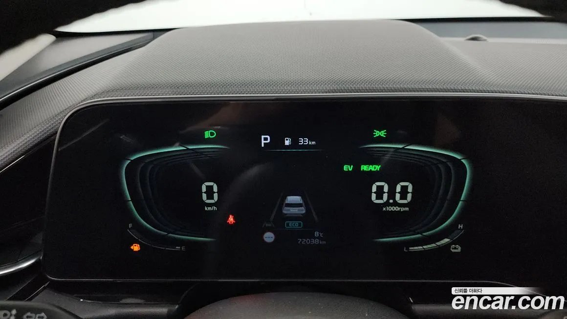 Kia Niro — фото 8
