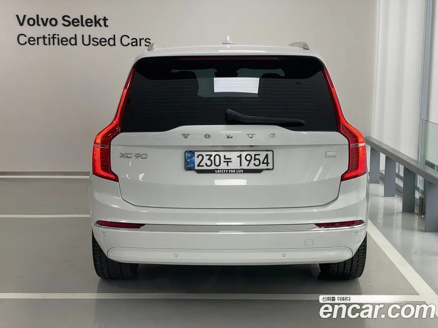 Volvo XC90 2024 из KR, фото 4