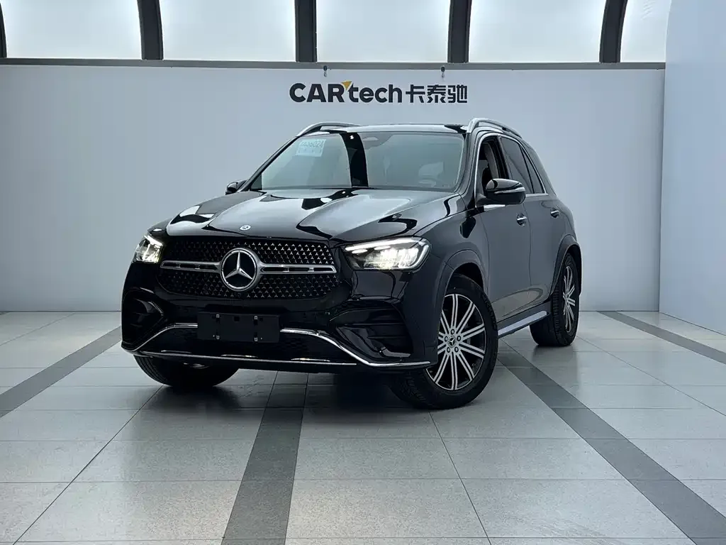 Mercedes-Benz GLE — фото 1