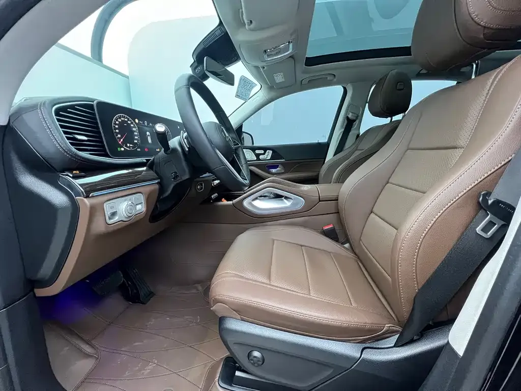 Mercedes-Benz GLE — фото 10