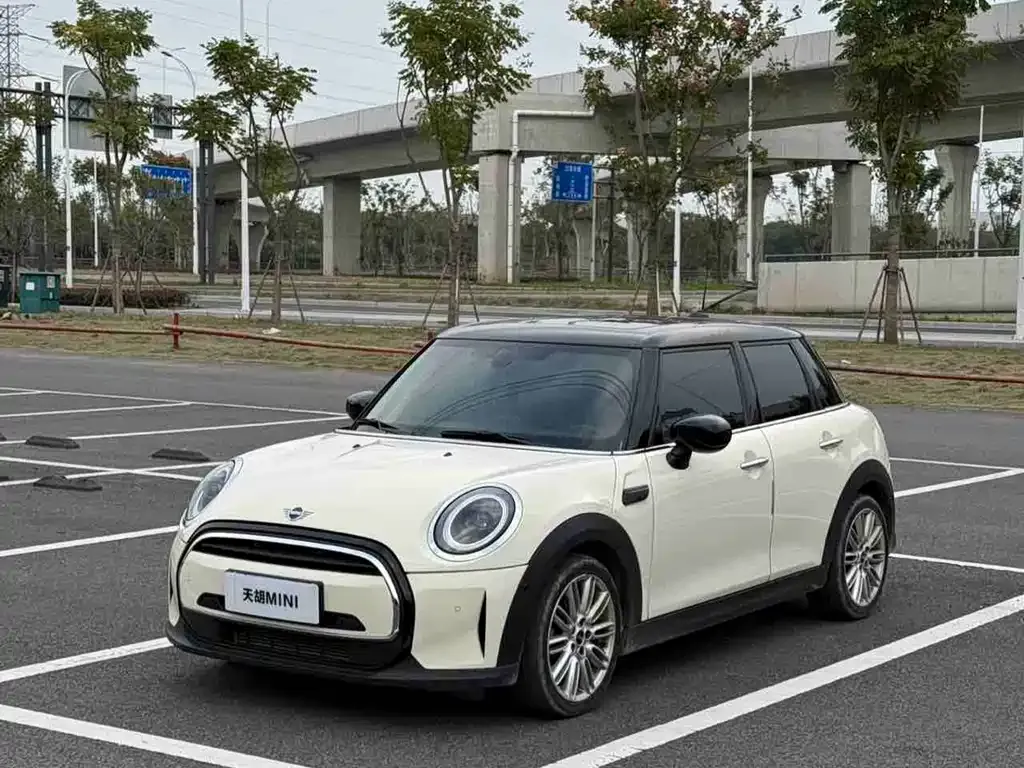 MINI Cooper (3-door) 2021 из CN, фото 1