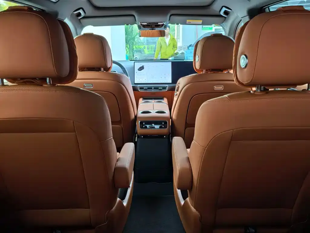 Li Auto L9 2025 из CN, фото 8