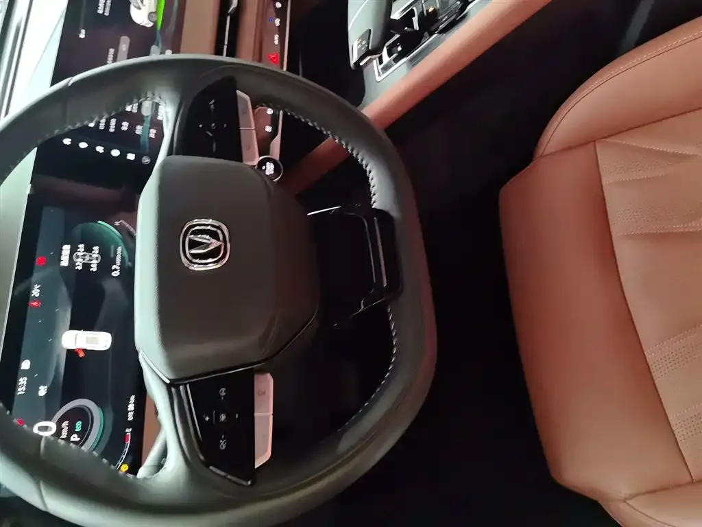 Changan CS75PLUS 2024 из CN, фото 5