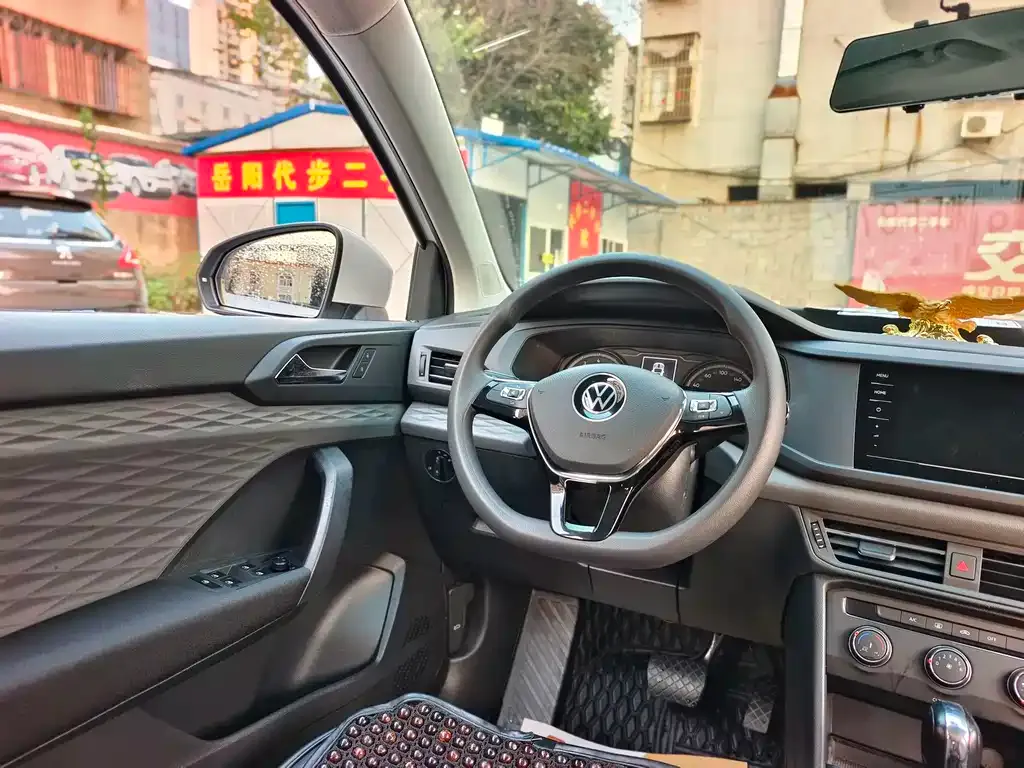 Volkswagen Tharu 2022 из CN, фото 8