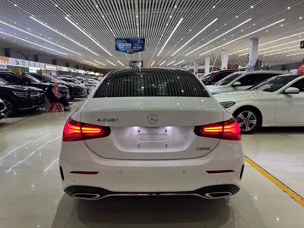Mercedes-Benz A-Class — фото 10