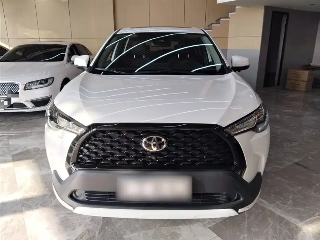 Toyota Corolla Cross 2024 из CN, фото 3