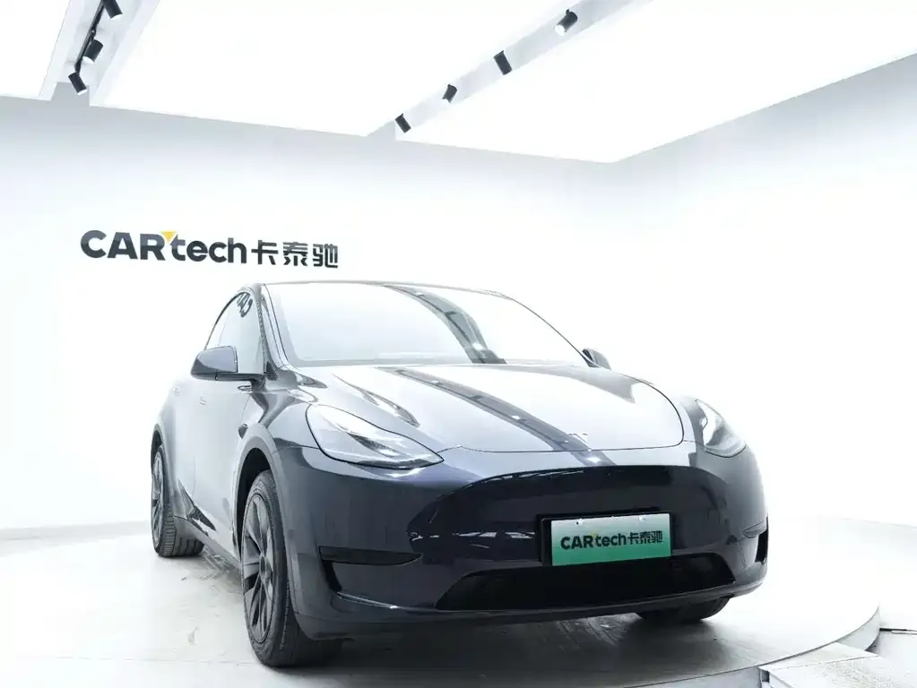 Tesla Model Y 2024 из CN, фото 7