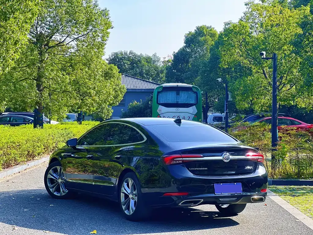 Buick LaCrosse 2021 из CN, фото 9