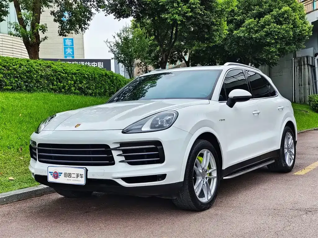 Porsche Cayenne Hybrid 2022 из CN, фото 1