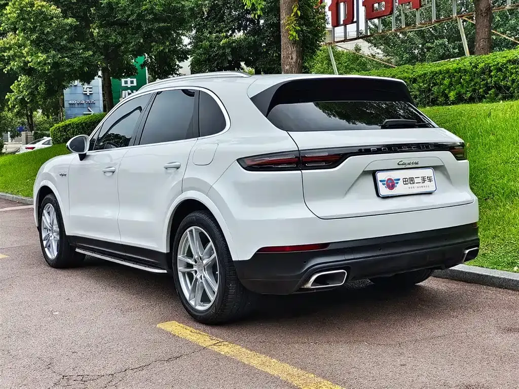 Porsche Cayenne Hybrid 2022 из CN, фото 4