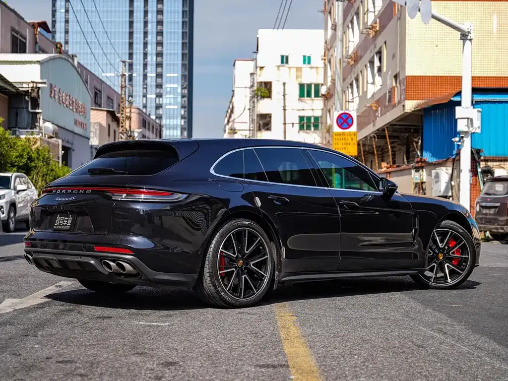 Porsche Panamera 2022 из CN, фото 3