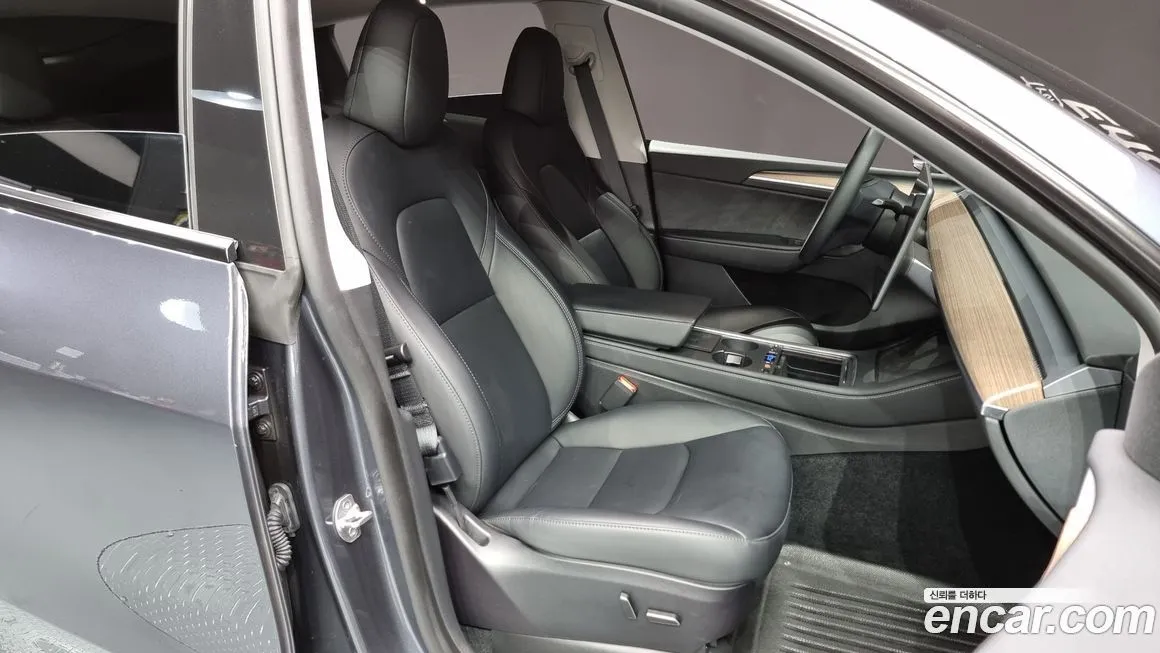 Tesla Model Y 2023 из KR, фото 10