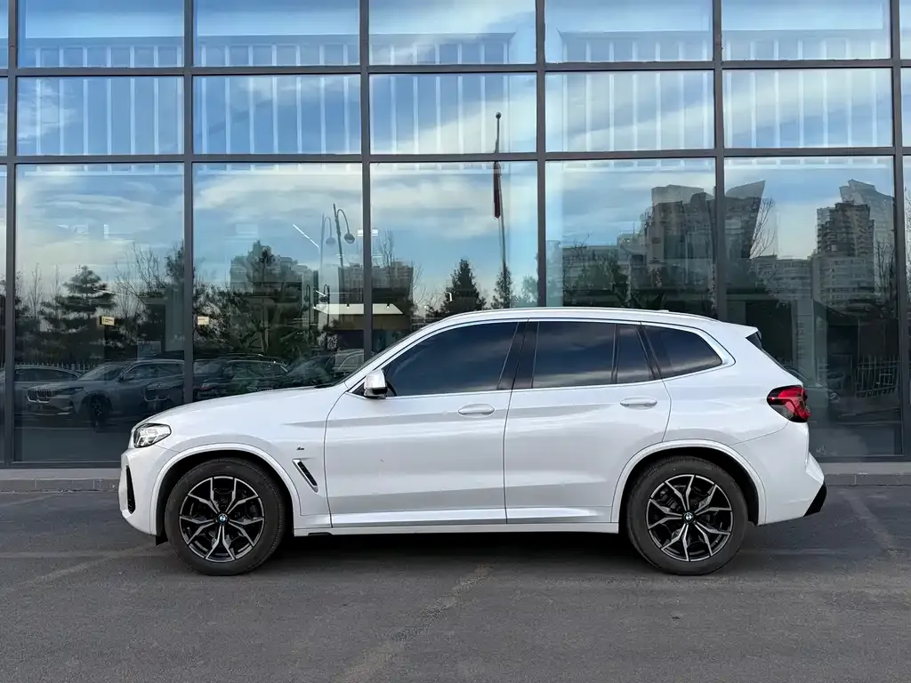 BMW X3 2023 из CN, фото 3