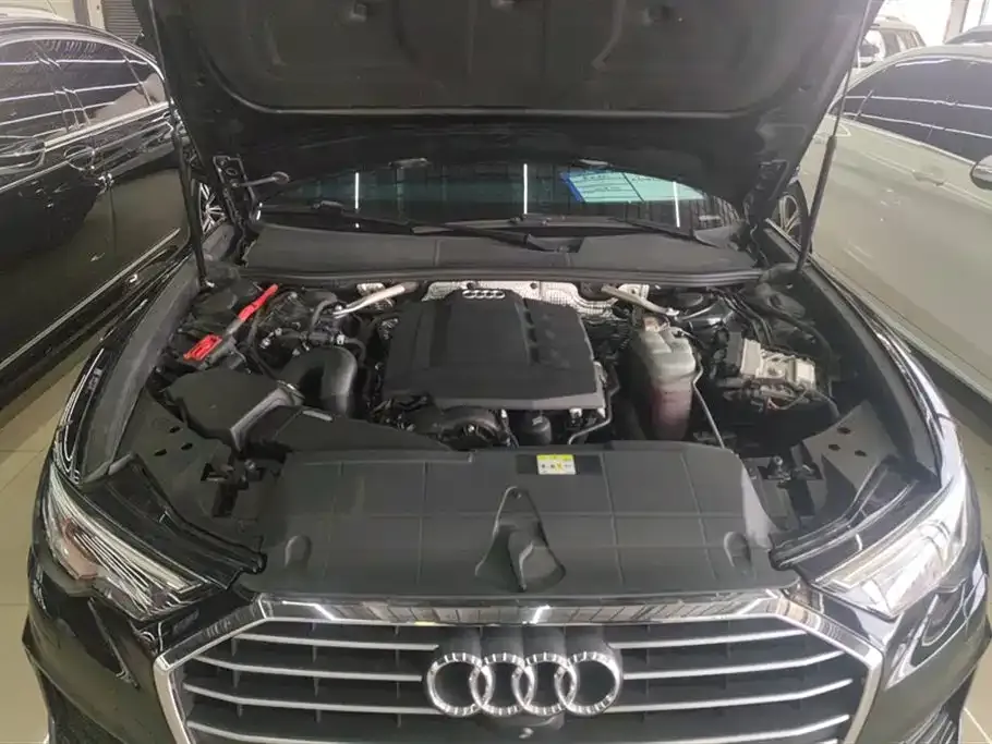 Audi A6L 2021 из CN, фото 10