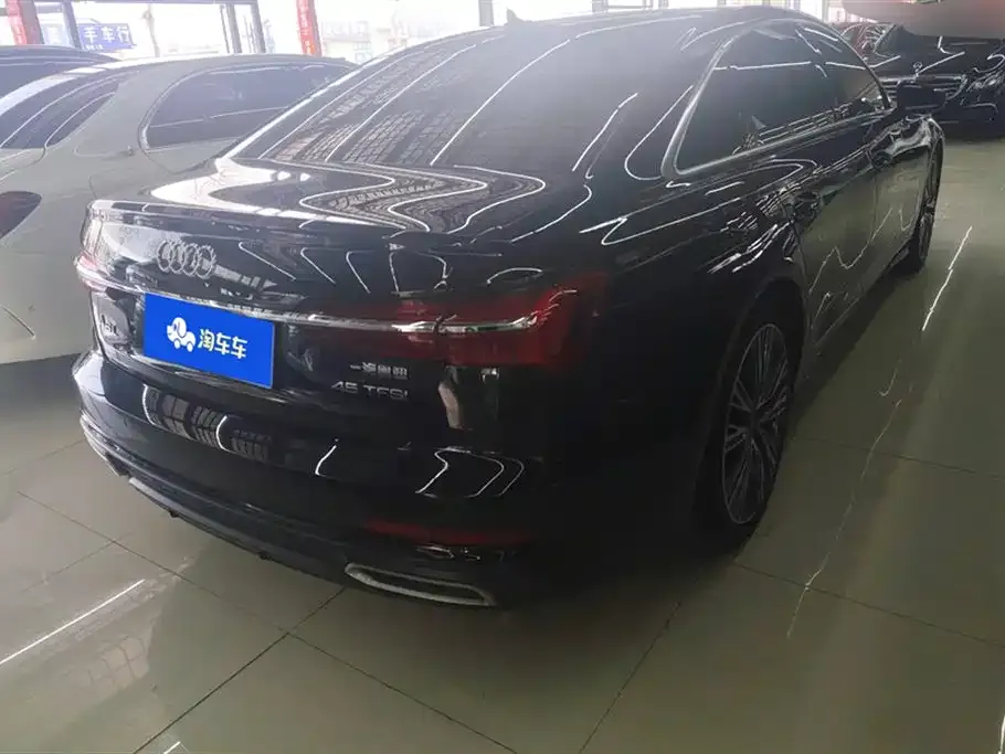 Audi A6L 2021 из CN, фото 3