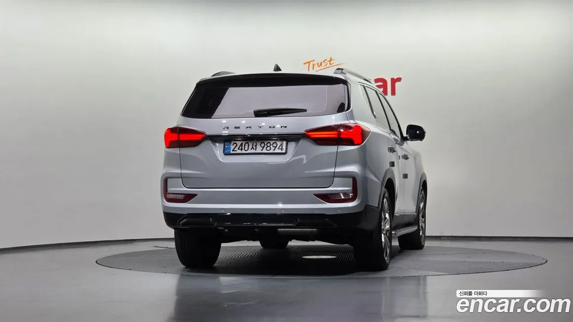 KG Mobility (Ssangyong) Rexton — фото 4