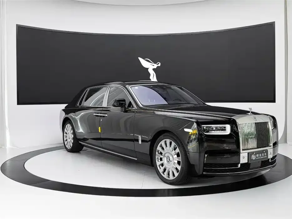Rolls-Royce Phantom 2022 из CN, фото 3