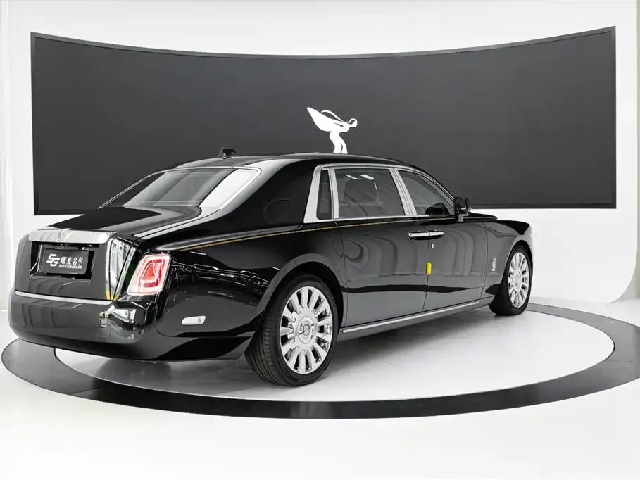 Rolls-Royce Phantom 2022 из CN, фото 4